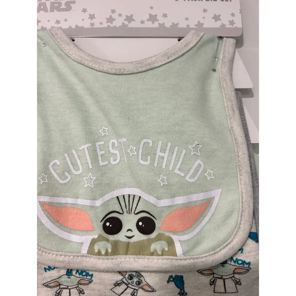 Star Wars The Mandalorian NWT 3 Pack Bib Set w/ Grogu Artwork Cutest Child
